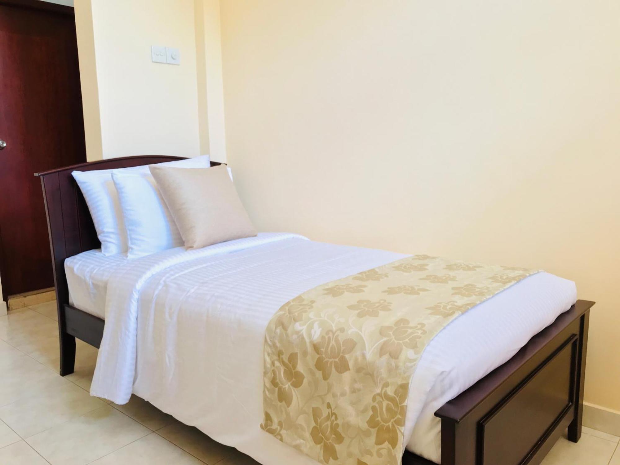 Siluni'S Villa Anuradhapura Rom bilde
