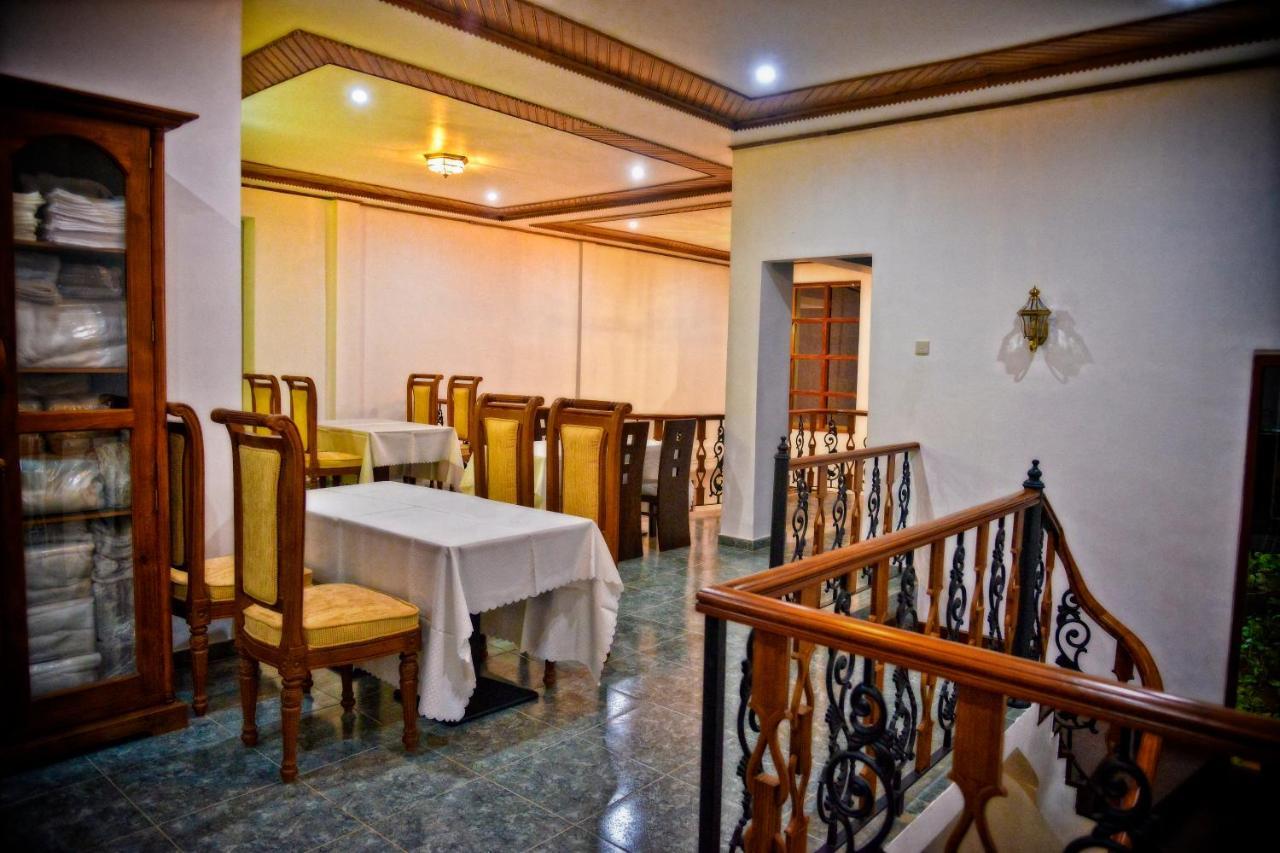 Siluni'S Villa Anuradhapura Eksteriør bilde