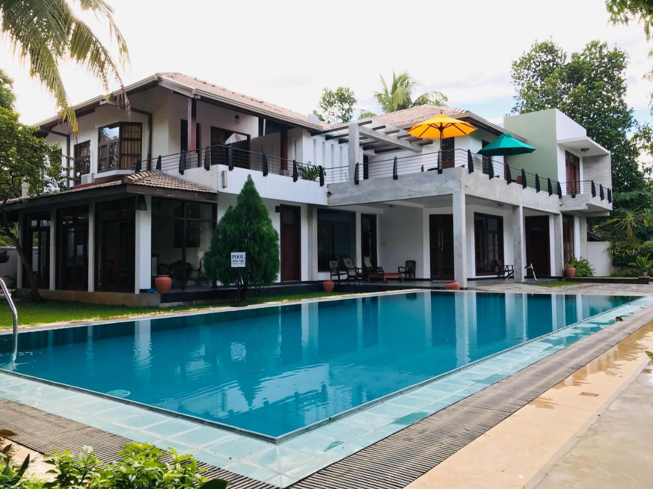 Siluni'S Villa Anuradhapura Eksteriør bilde